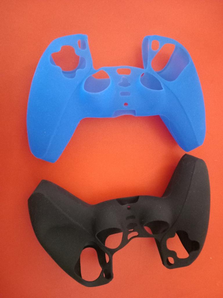 PS4 - manette - Color Club Brugge -> 2€/pièce, Consoles de jeu & Jeux vidéo, Enlèvement, Comme neuf, Contrôleur, PlayStation 4