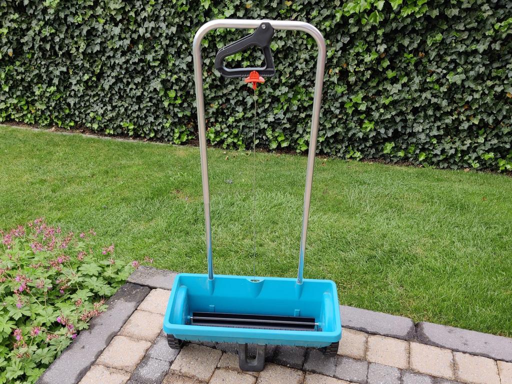 Épandeur GARDENA L, Enlèvement, Comme neuf, Autres types