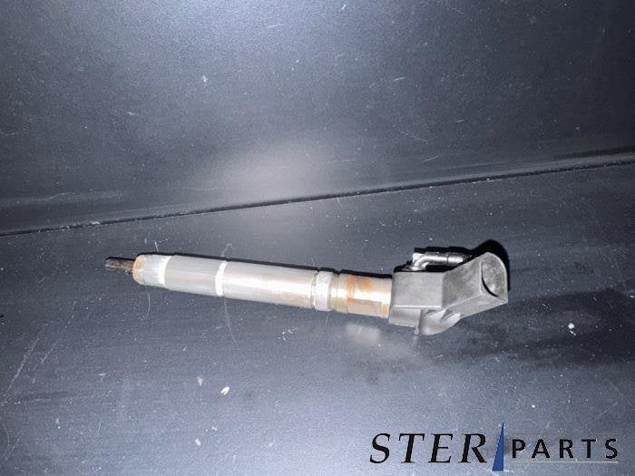 Injecteur (diesel) d'un Mercedes Vito, Autos : Pièces & Accessoires, 3 mois de garantie, Utilisé, -, -