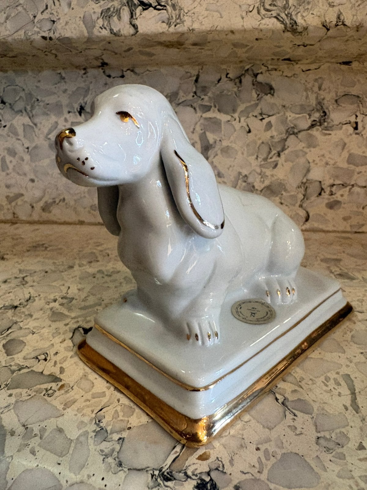 Capodimonte keramiek beeldje Basset hond, Enlèvement ou Envoi, Comme neuf