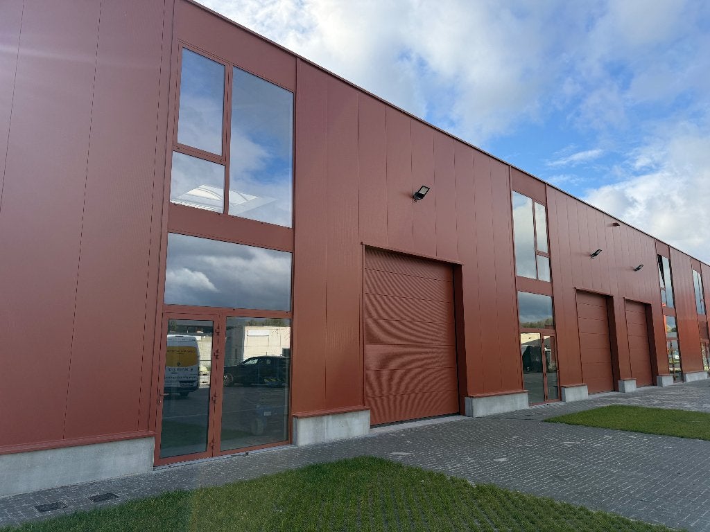 Nieuwe Industriehallen te huur Maasmechelen, 314 m², Location, Industrie