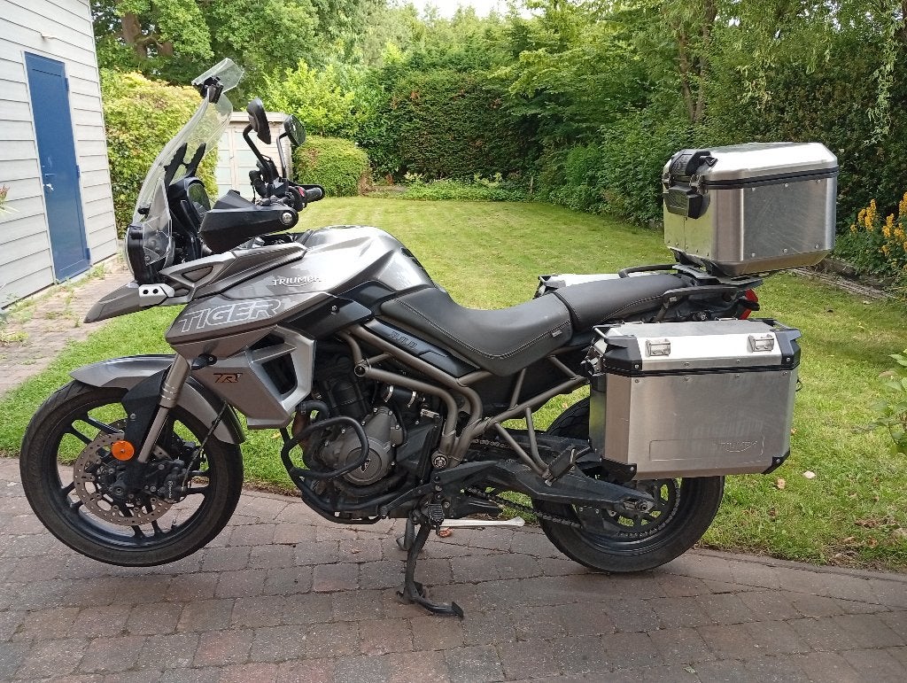 Triumph Tiger 800 XRT