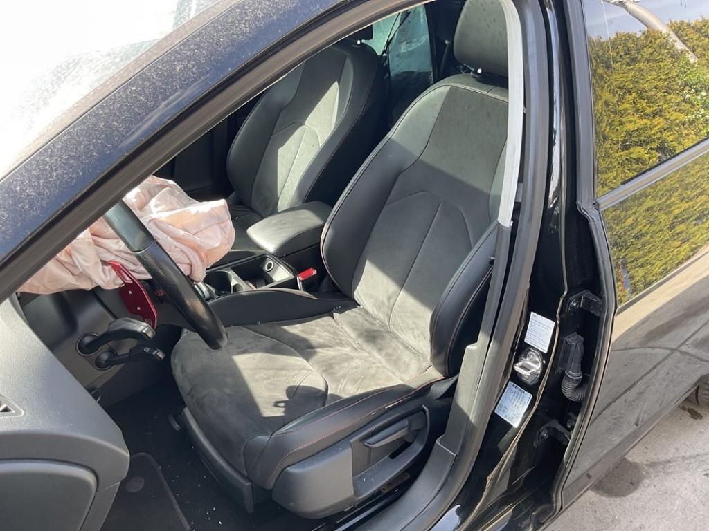INTERIEUR COMPLET Seat Leon (5FB) (01-2012/08-2020), Dhr. J. Ham, Administratie@autoham.nl, Utilisé, Seat