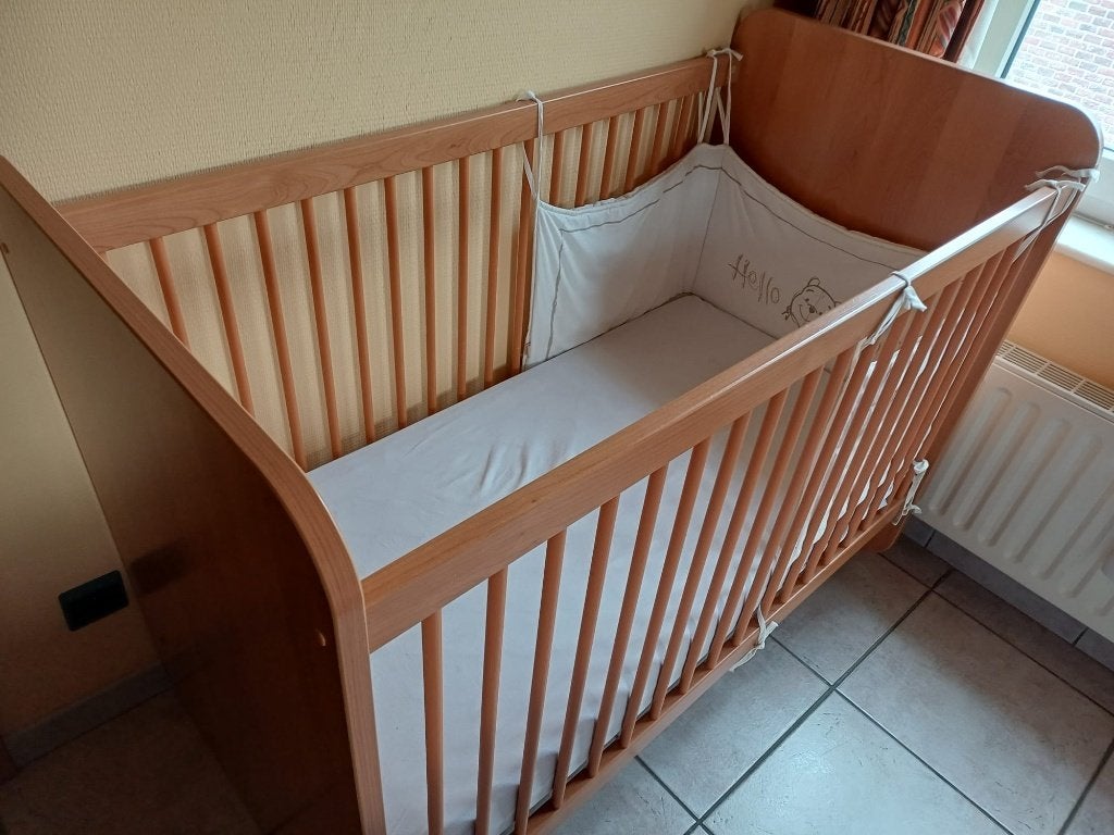 Kinderbedje  120/60, Kinderen en Baby's, Kinderkamer | Bedden, Ophalen, Gebruikt, Minder dan 140 cm, Matras