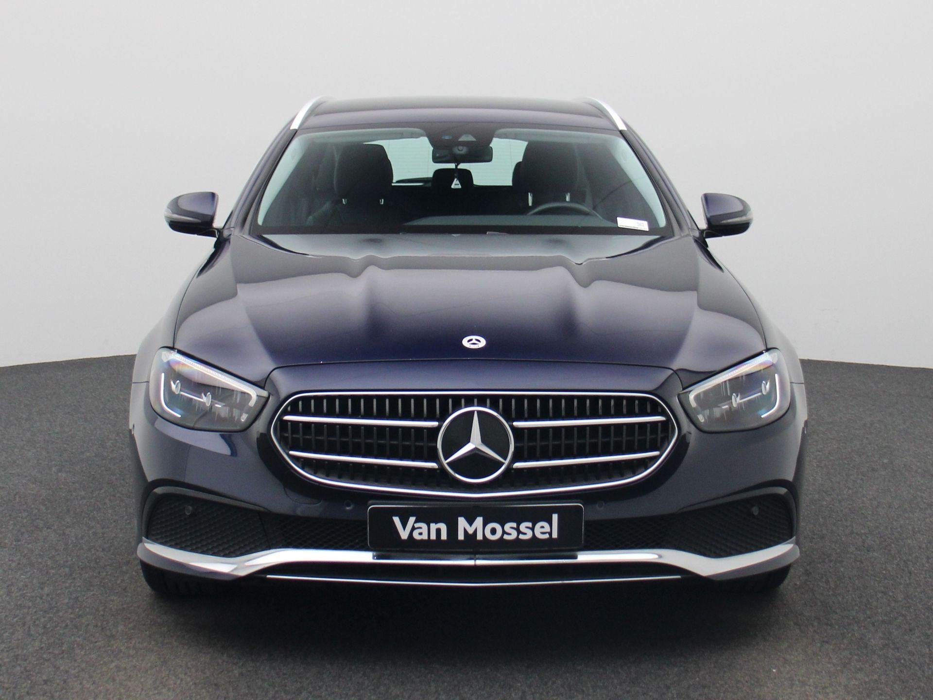 Mercedes-Benz E-Klasse Break E 200 d Luxury Line, Autos, Mercedes-Benz, Entreprise, https://public.car-pass.be/vhr/9c91a1c8-475d-4753-8cdf-81317d47489e