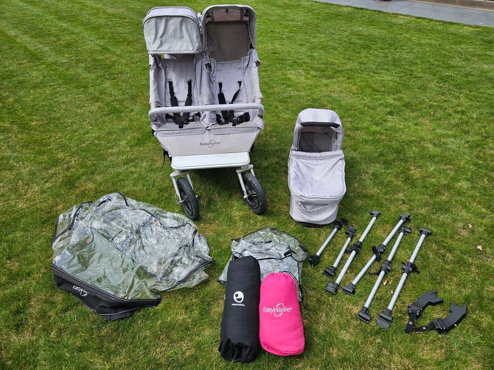 Dubbele buggy Easywalker Duo, Enfants & Bébés, Poussettes & Combinaisons, Utilisé, Poussette combi, Autres marques, Pneus, Enlèvement