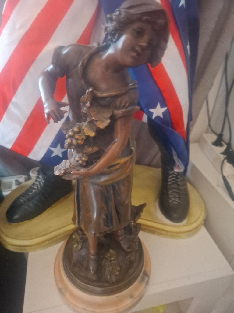 Statue  bronze, Enlèvement, Bronze
