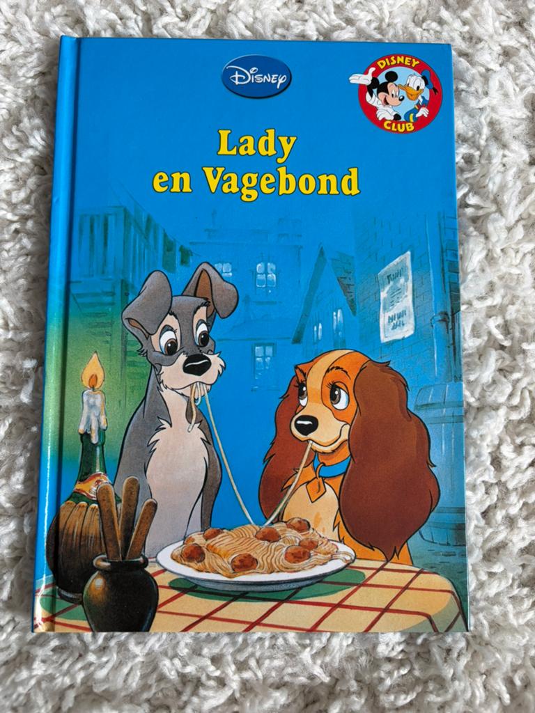 Disney club - Lady en Vagebond, Ophalen of Verzenden, Gelezen, Jongen of Meisje, Fictie algemeen