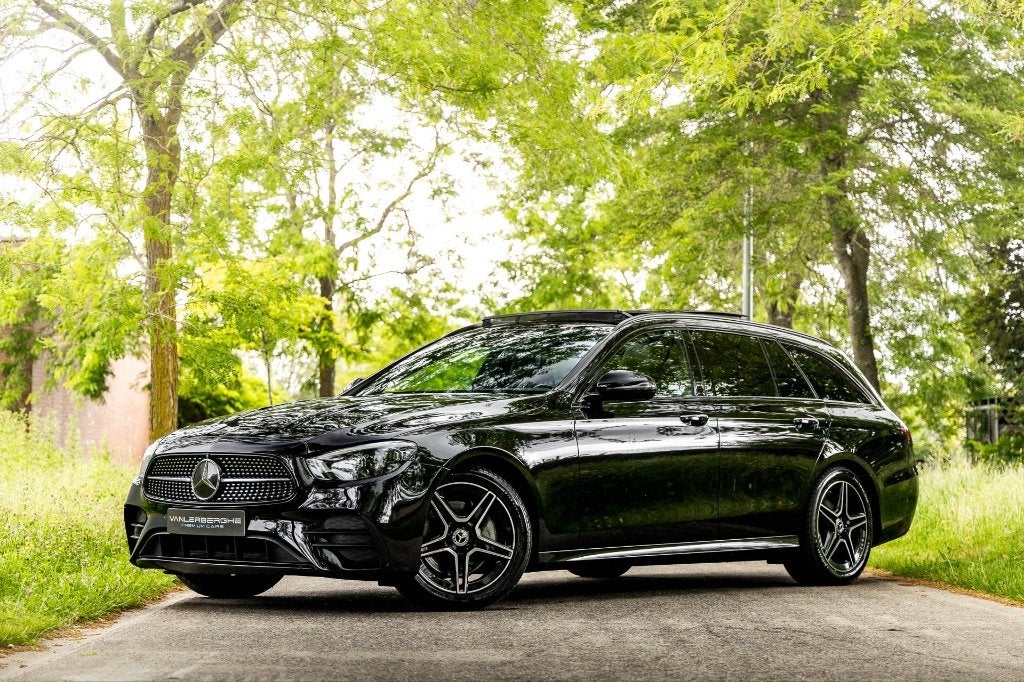 Mercedes E200d Break AMG Pack * Facelift * Burmester * Pano, Auto's, Mercedes-Benz, Automaat, Achterwielaandrijving, 4 cilinders