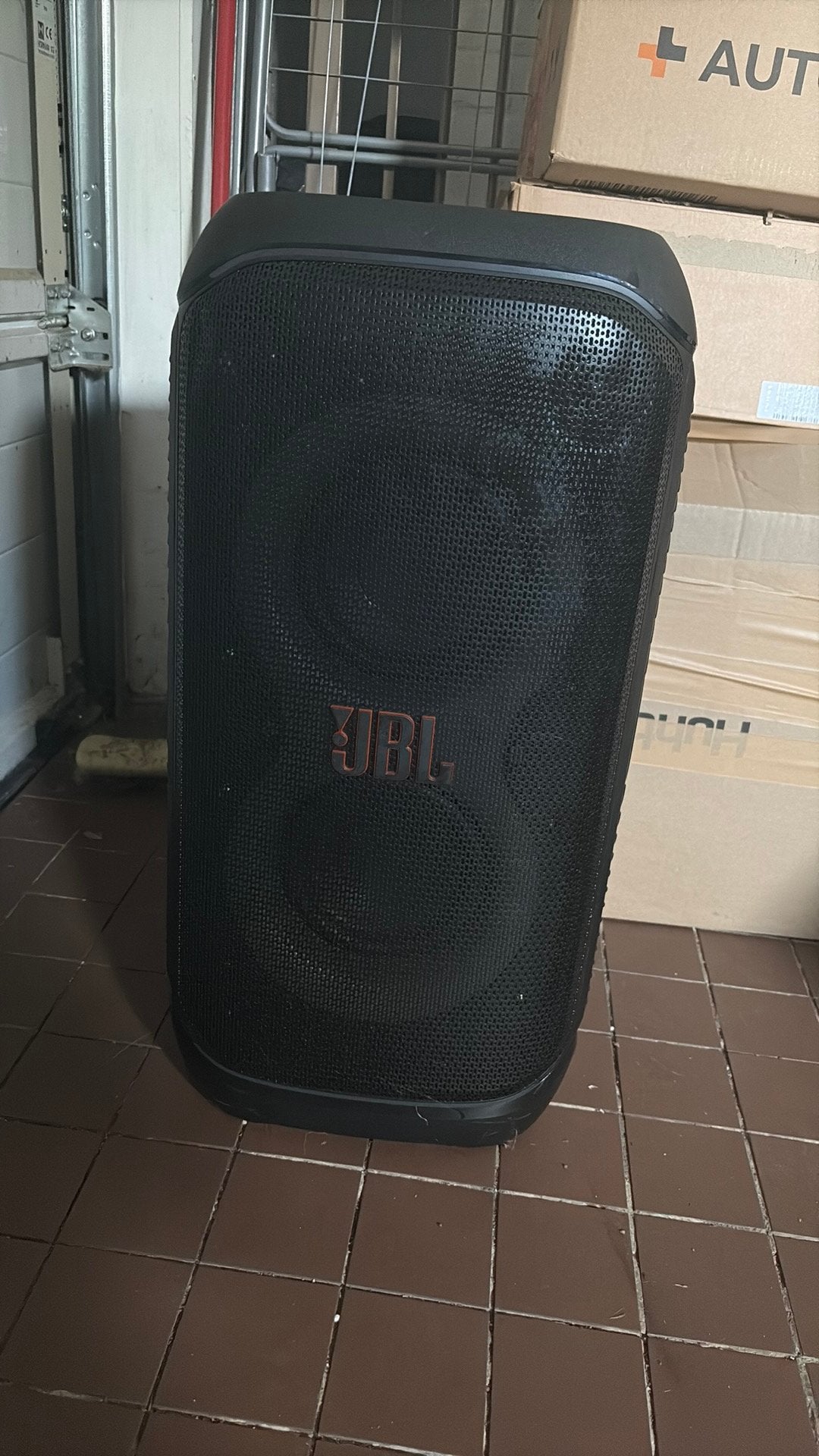 JBL Stage 320 box, Enlèvement, Utilisé, Enceinte de fête, JBL