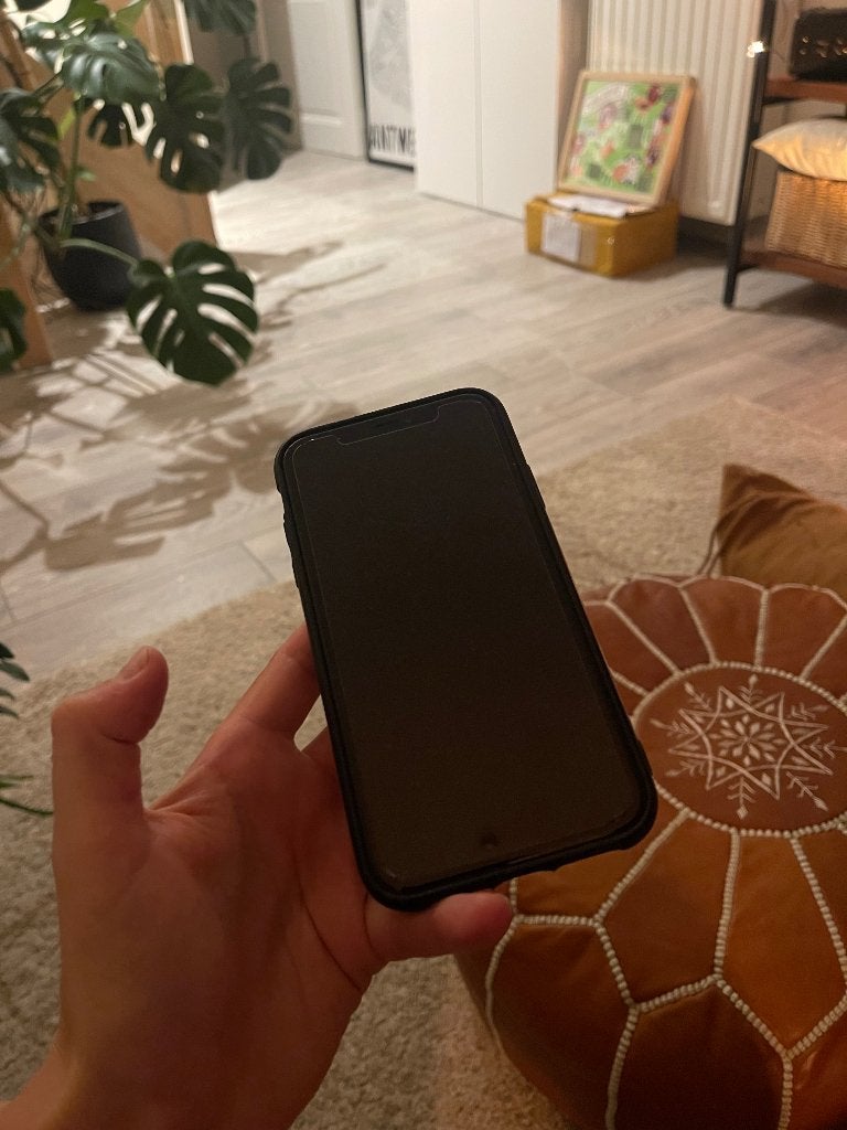 Kapotte iphone XR, Telecommunicatie, Mobiele telefoons | Apple iPhone, Ophalen, Niet werkend, Wit, IPhone XR