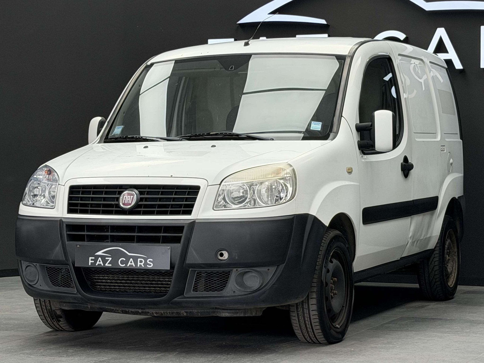 Fiat Doblò * Réservé *, Achat, 135 g/km, Entreprise, 2 places