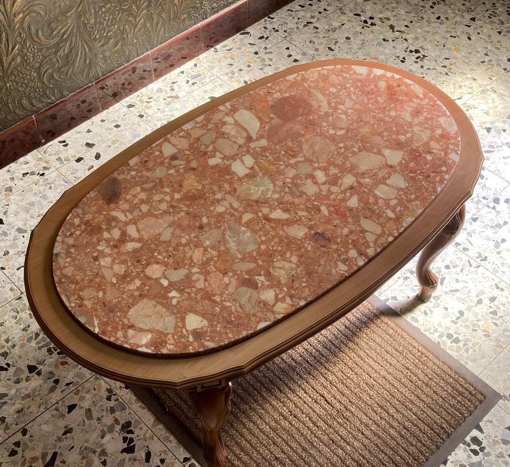 Table de salon en bois, recouverte de marbre, Maison & Meubles, Moins de 50 cm, 50 à 100 cm, Comme neuf, Enlèvement