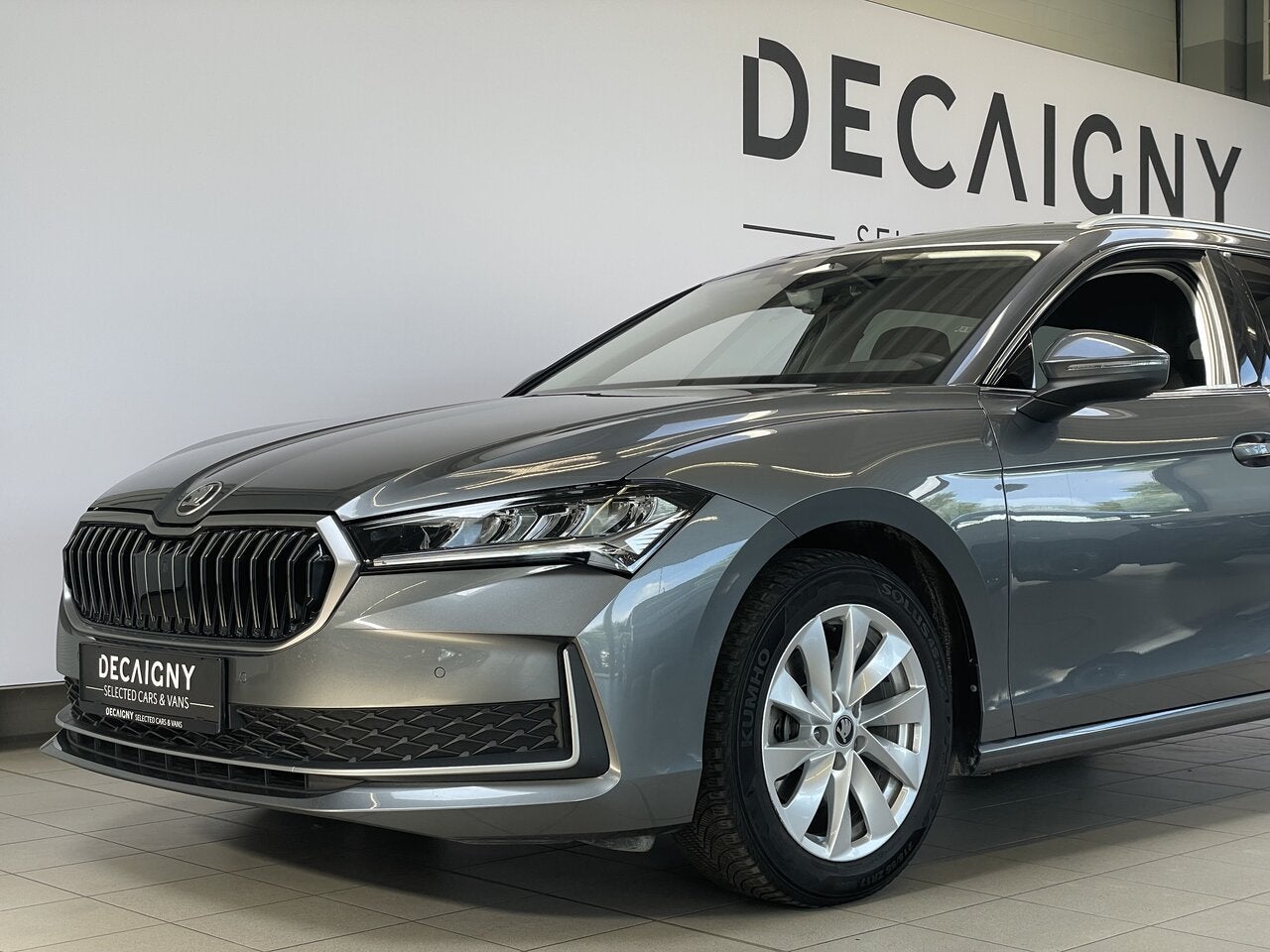 Skoda Superb Combi 1.5 eTSI Selection *Camera*Massagestoel*, Auto's, 1498 cc, 4 cilinders, 0 kg, Bedrijf