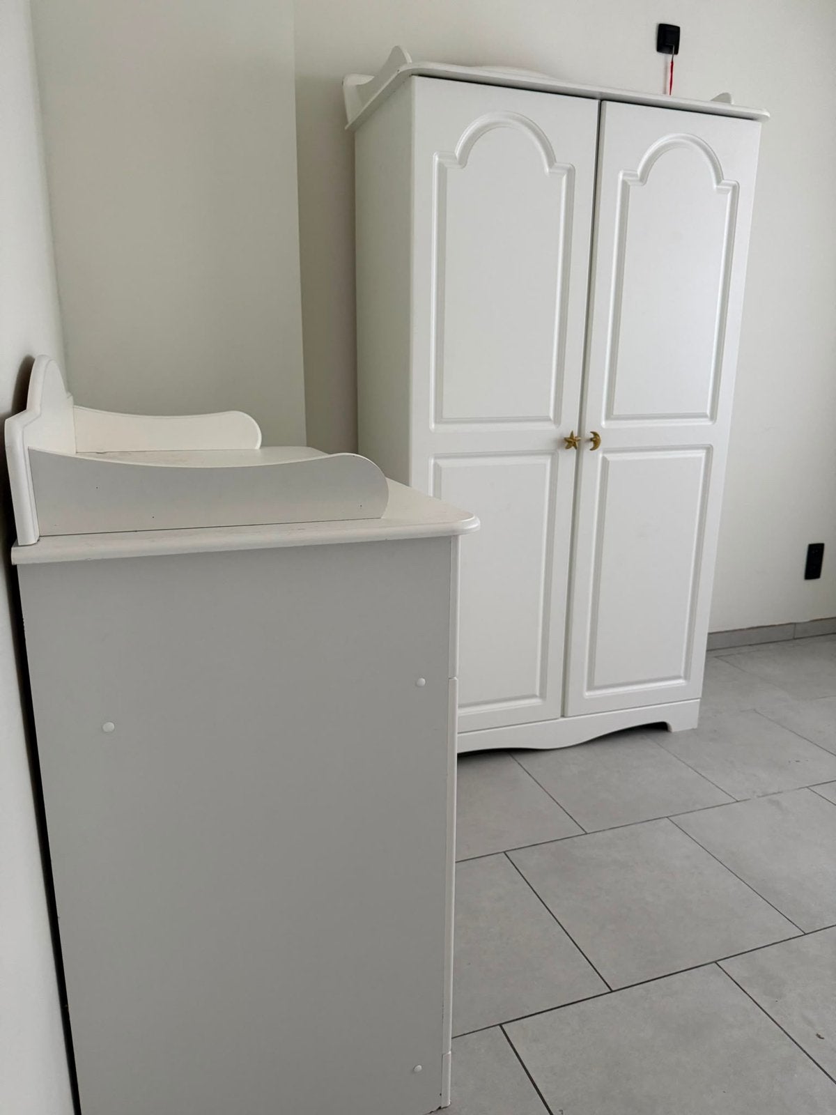 Kinderkamer, kinderbed/peuterbed, kast, commode, Ophalen, Zo goed als nieuw