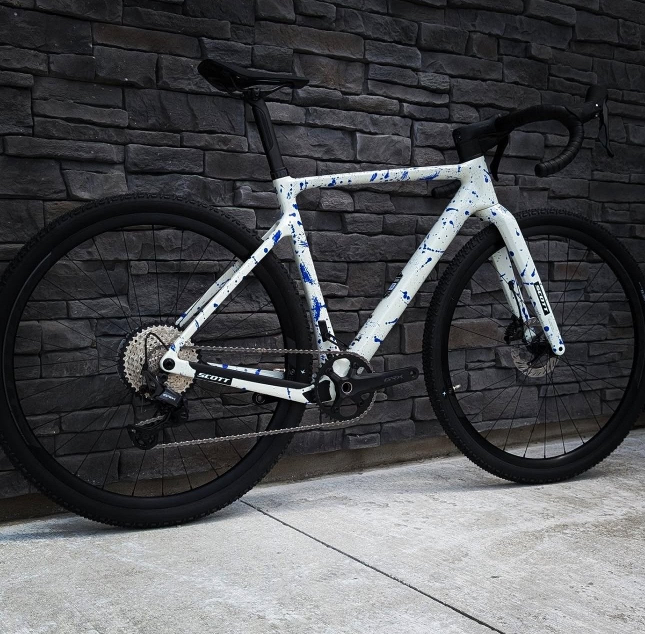 SCOTT ADDICT gravel 30 3 couleurs, Vélos & Vélomoteurs, Enlèvement, Neuf