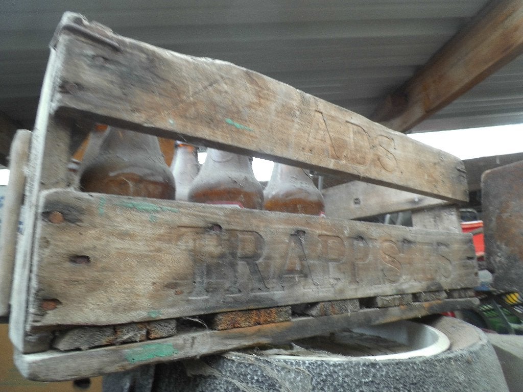 Lot de bacs et bouteilles Chimay, Enlèvement, Utilisé, Bouteille(s), Autres marques