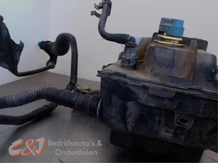 Adblue tank van een Peugeot Partner, Auto-onderdelen, Brandstofsystemen, Peugeot, Gebruikt, 3 maanden garantie, Ophalen of Verzenden