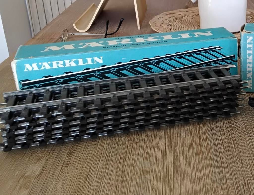 Rails et wagon Marklin, Collections, Enlèvement, Comme neuf