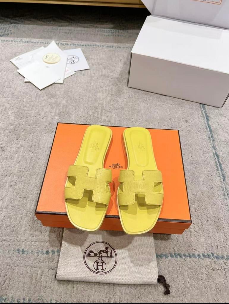 Hermes oran sandalen maat 38, Sport en Fitness, Vechtsporten en Zelfverdediging, Ophalen, Zo goed als nieuw