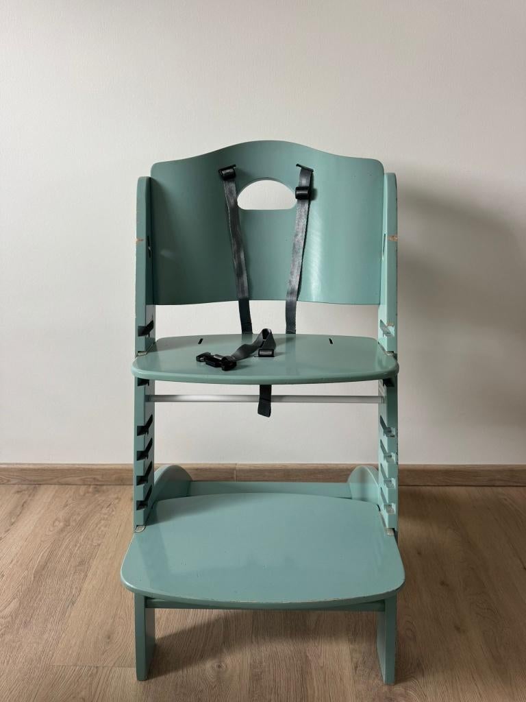 Meegroeistoel ChildWood bij ChildHome, Kinderen en Baby's, Ophalen, Gebruikt, Meegroeistoel, Gordel(s)