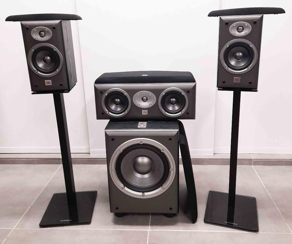 JBL surround set met subwoofer te beluisteren, JBL, Ophalen of Verzenden, Zo goed als nieuw, Complete surroundset