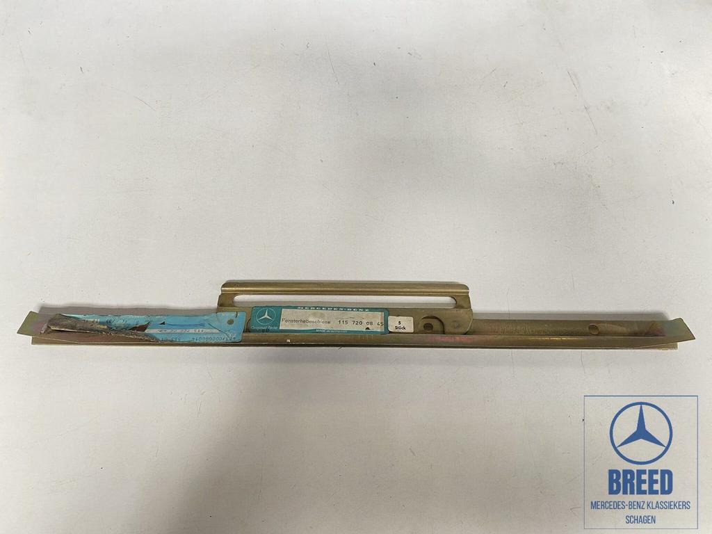 NOS zijruithouder rechtsvoor voor Mercedes-Benz W114 W115 /8, Neuf, -, -, Enlèvement ou Envoi