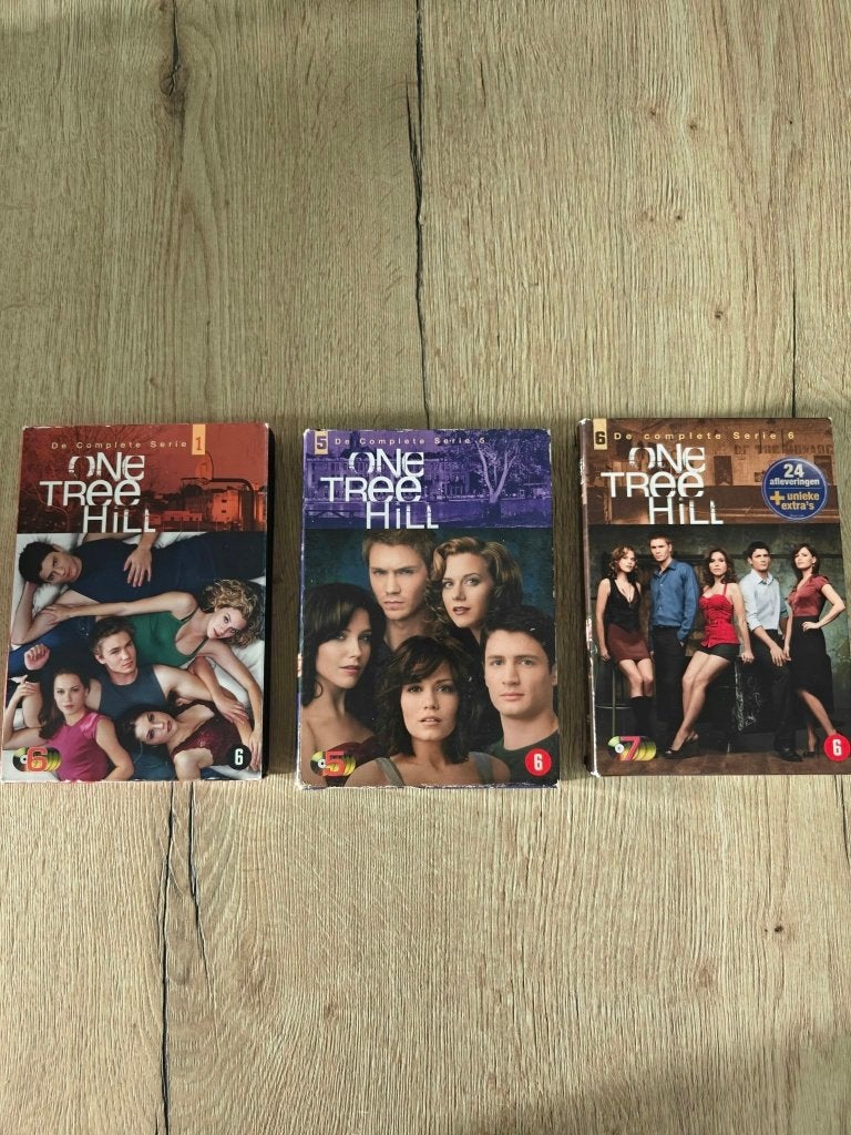One Tree Hill saisons 1, 5 et 6, Enlèvement, Comme neuf, Saison 1