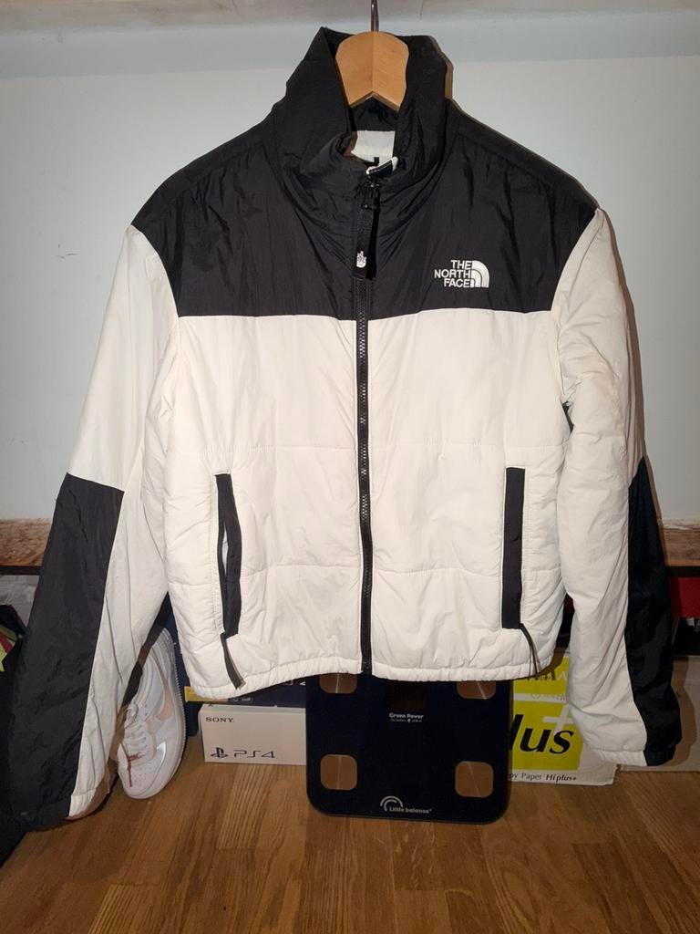 The North Face, Enlèvement, Comme neuf