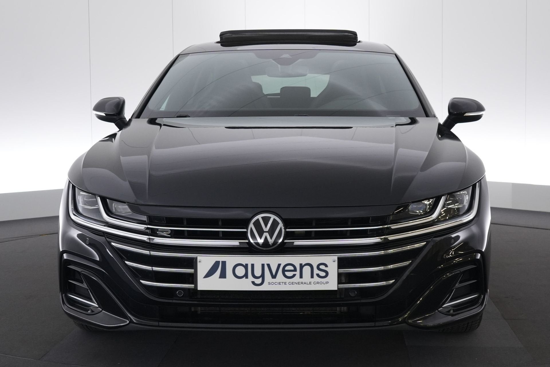 (2DRW118) VOLKSWAGEN ARTEON SB, Arteon, Gebruikt, Zwart, Leder