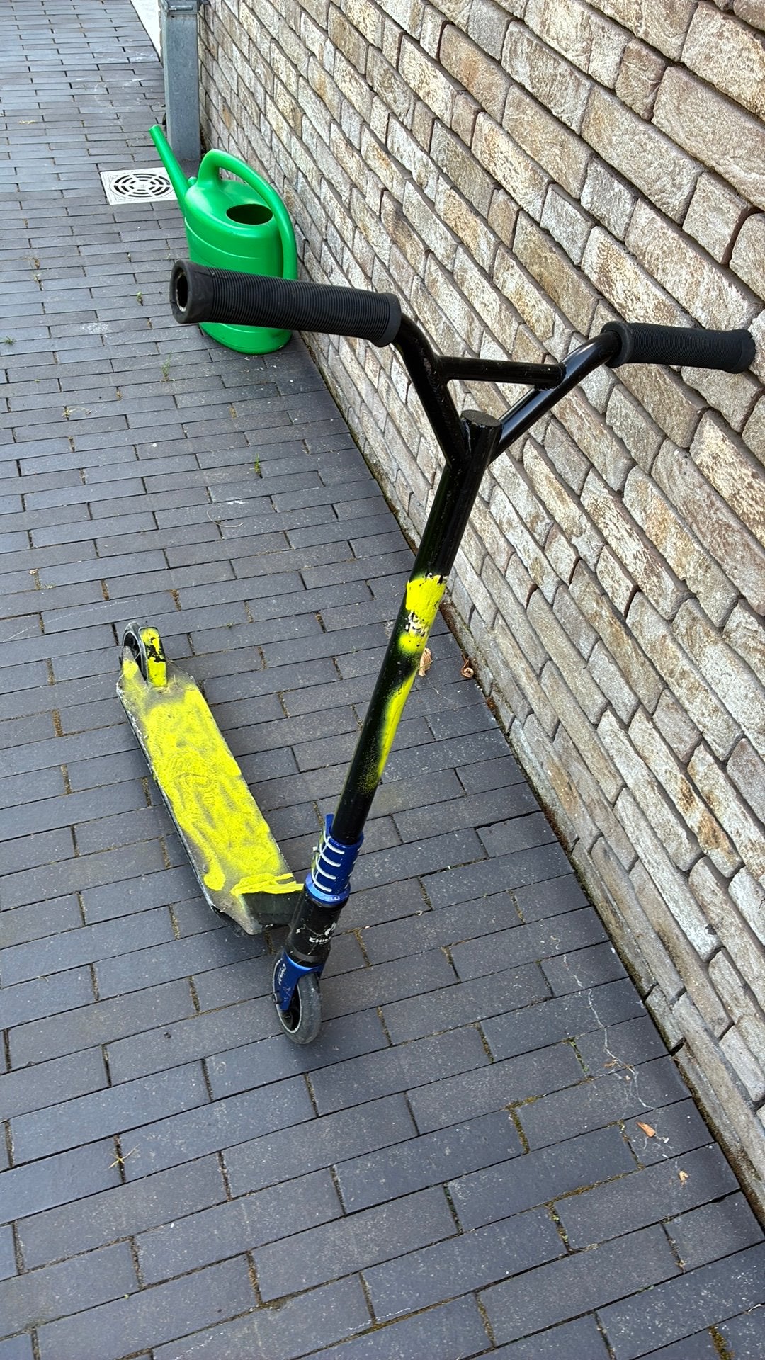 Chilli stunt step, Fietsen en Brommers, Steps, Ophalen, Zo goed als nieuw