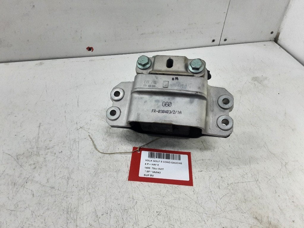 SUPPORT BOITE DE VITESSES Golf V (1K1) (1K0199555), Autos : Pièces & Accessoires, Volkswagen, Mevr. I. Hauben, Utilisé, Rue de l'Espoir 34 34
4030  GRIVEGNÉE, BE