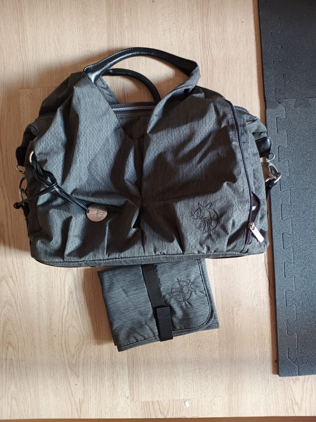 Sac à langer Lässig avec matelas à langer, Enfants & Bébés, Enlèvement, Matelas à langer, Lässig