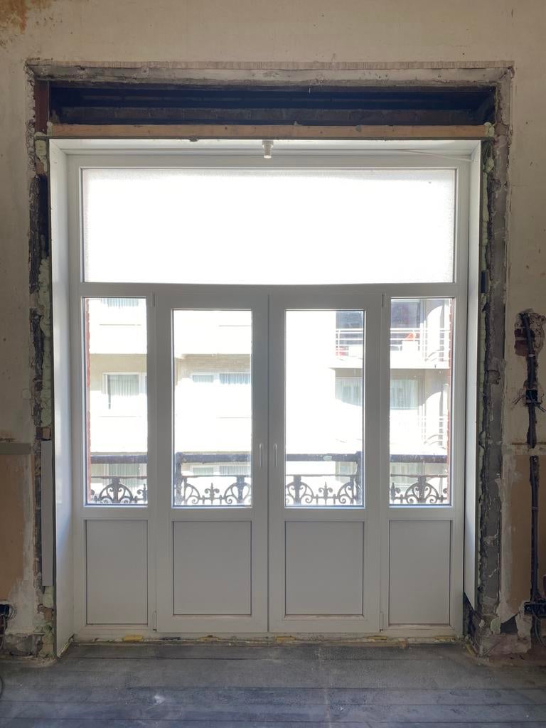 Dubbel raam PVC (incl. zij- en bovenpanelen), Ophalen, Gevelraam of Ruit, Gebruikt, 160 cm of meer