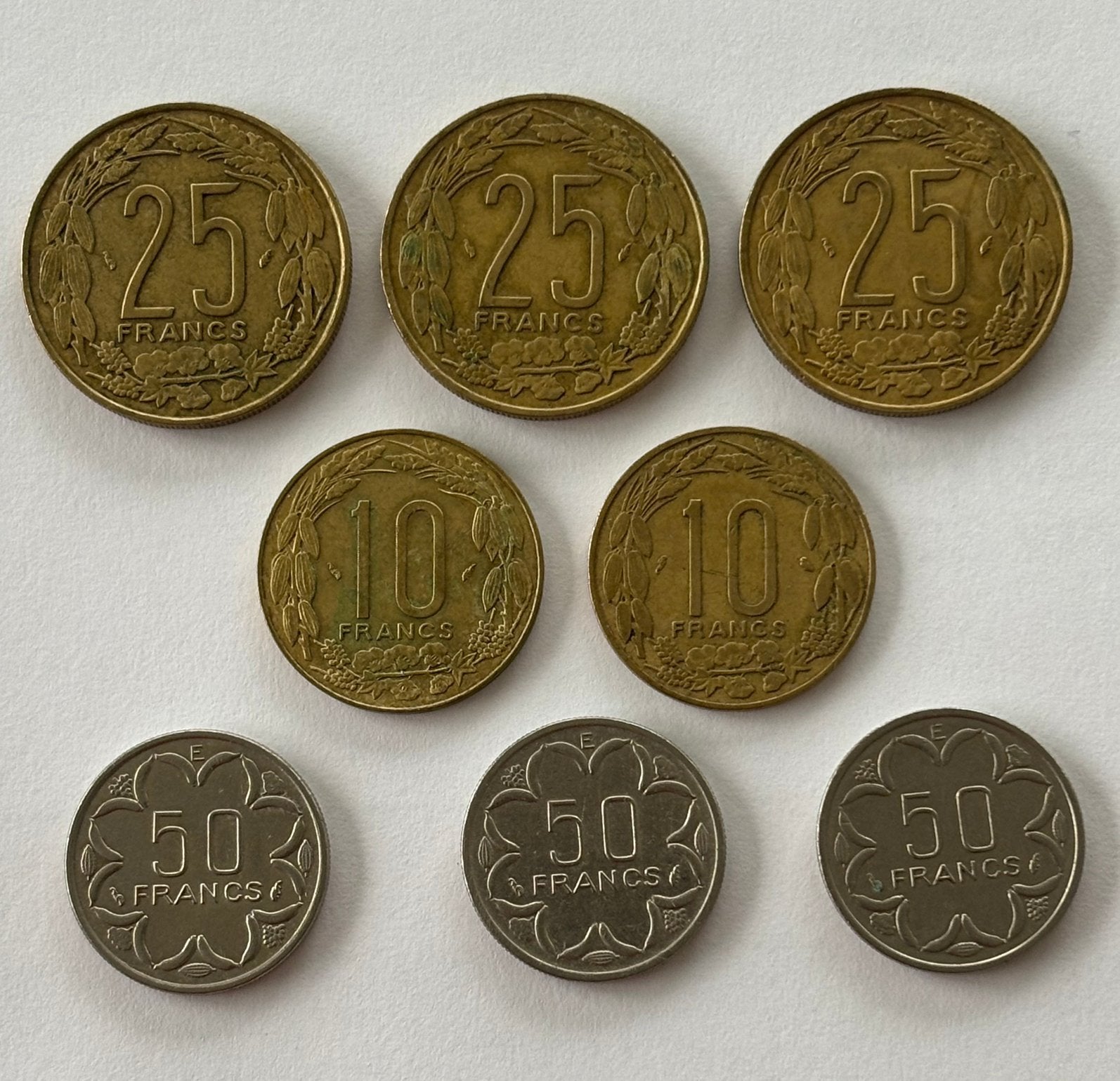 Lot 8 monnaies Etats d’Afrique centrale, Enlèvement ou Envoi, Monnaie en vrac
