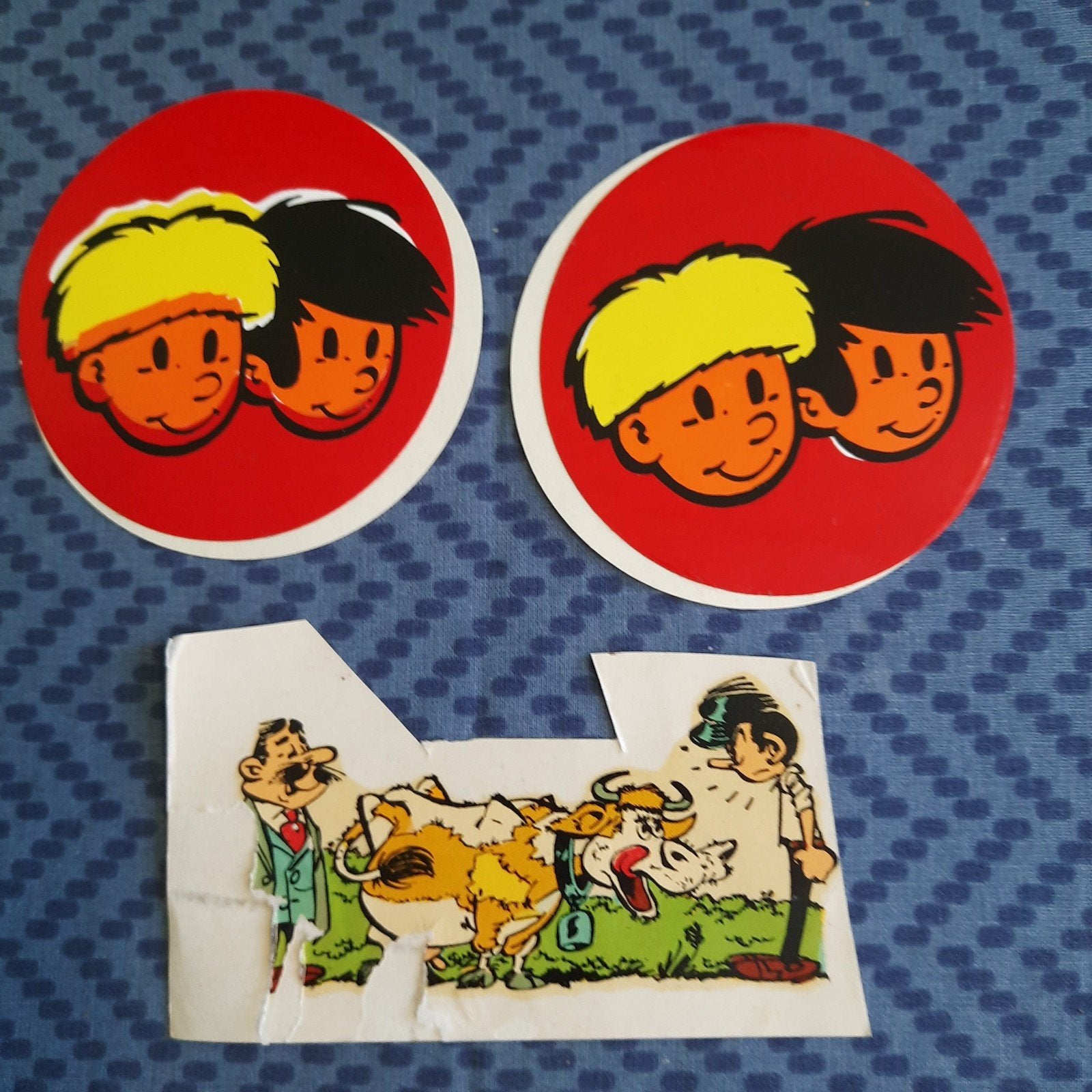2 STICKERSVJOMMEKE + 1 DECAL TON ( van Ton & Tinneke ) TOP, Verzamelen, Ophalen, Overige figuren, Zo goed als nieuw, Plaatje, Poster of Sticker