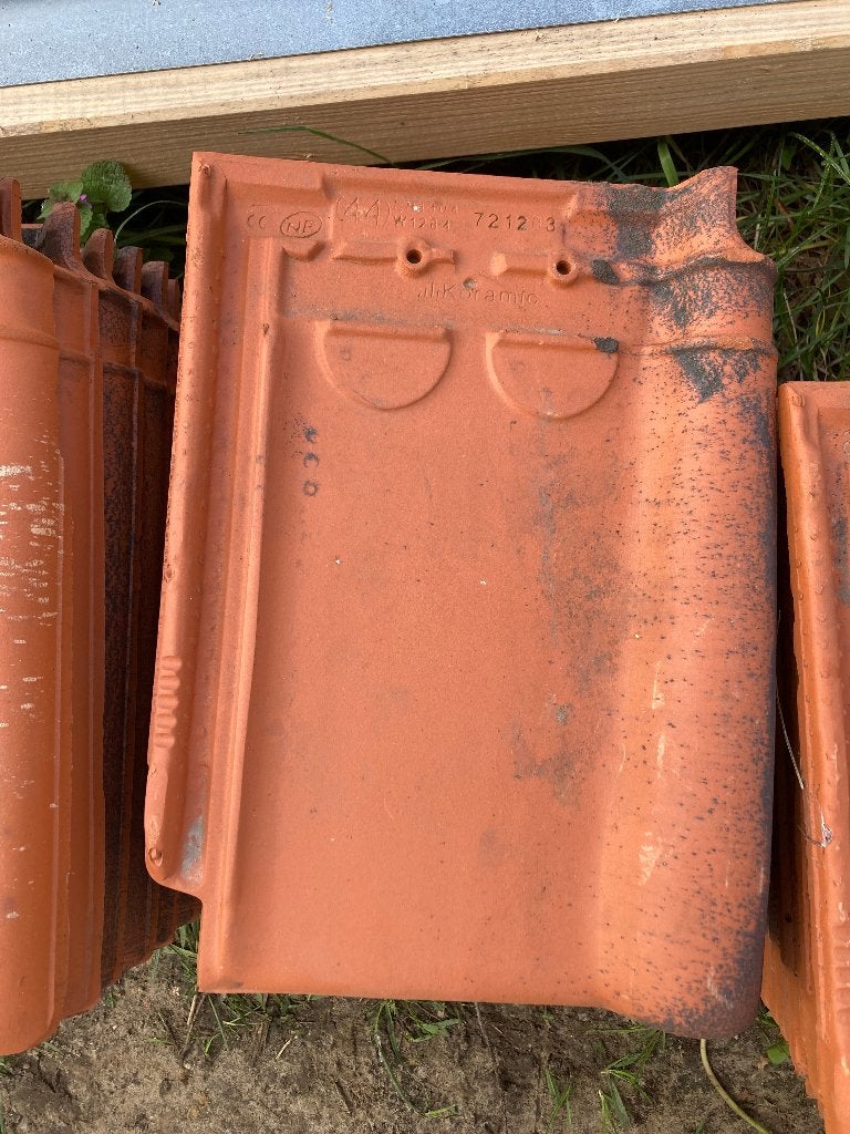 Stormpan 44 Oud Latem rood (107st + kantpannen en nokpan), Doe-het-zelf en Bouw, Ophalen, Steen of Klei, Nieuw, Dakpannen