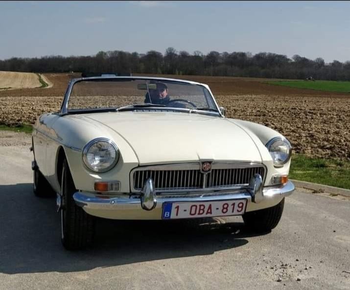 MGB Roadster, foto 2