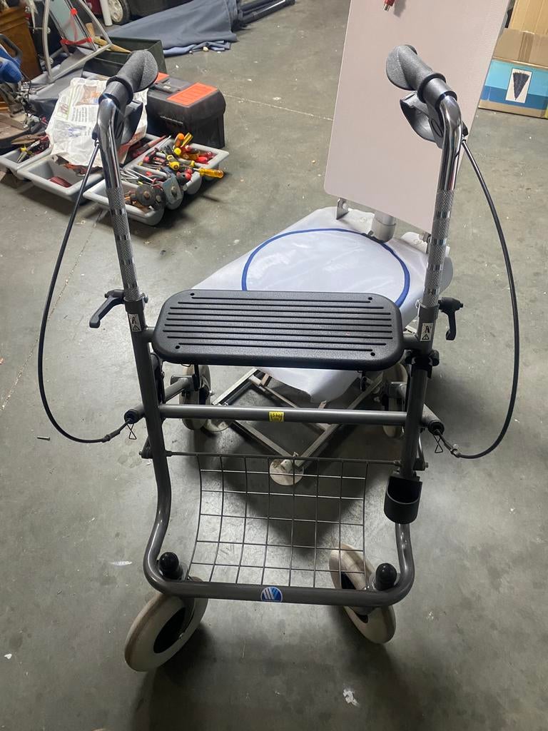 Vermeiren rollator – stevig en comfortabel, Enlèvement, Pliable, Comme neuf