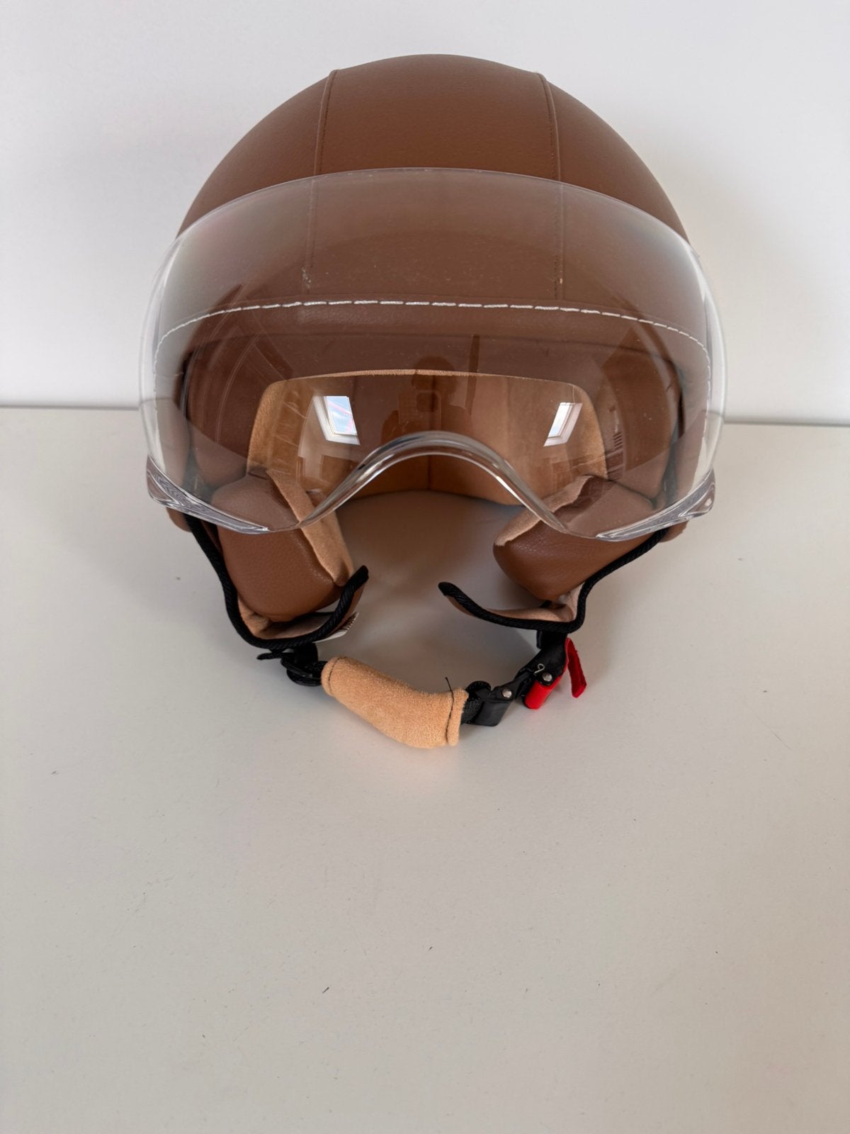 Helm VITO nieuw, Ophalen, Zo goed als nieuw
