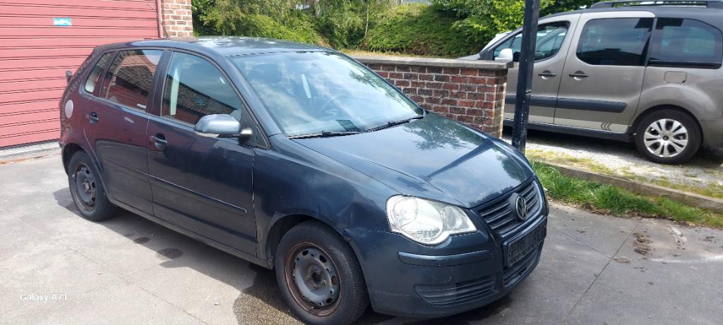 Vw polo 1.2 essence avec 1 carte grise 2007 310km, Autos, Argent ou Gris, Achat, Boîte manuelle, Noir