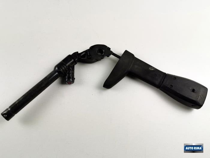 Tendeur de ceinture gauche d'un Volvo V50, Autos : Pièces & Accessoires, Habitacle & Garnissage, Volvo, Utilisé, 3 mois de garantie
