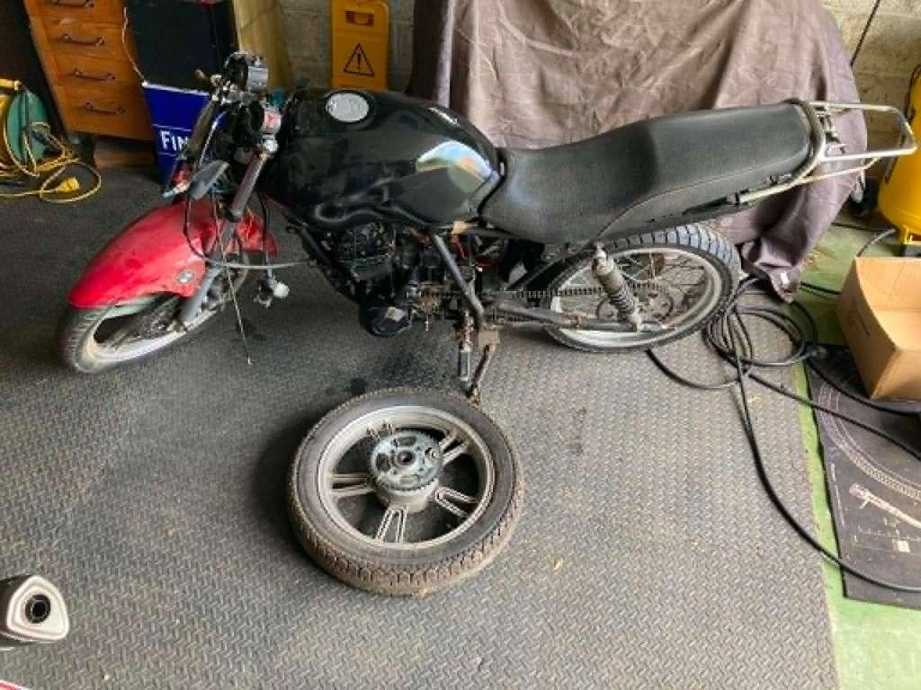 Kymco Pulsar 125cc  voor onderdelen., Motos, Pièces | Autre, Enlèvement, Utilisé