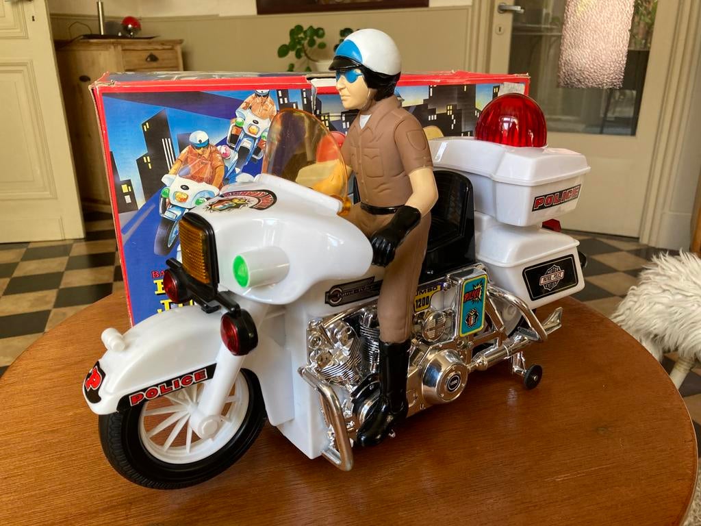 1984  highway Jumbo Police Son Ai Toys werkt perfect, Ophalen of Verzenden
