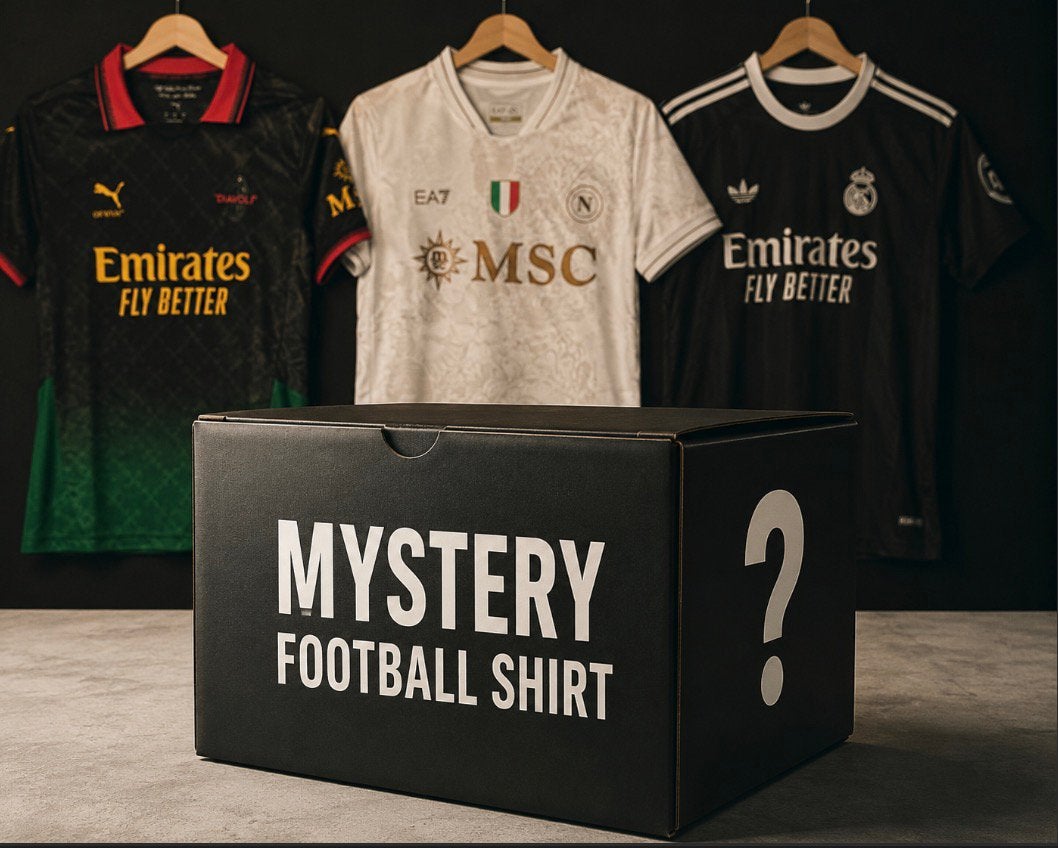 Mystery voetbalshirts maat S/M, Kleding | Heren, Sportkleding, Nieuw, Voetbal, Maat 46 (S) of kleiner, Overige kleuren, Ophalen of Verzenden