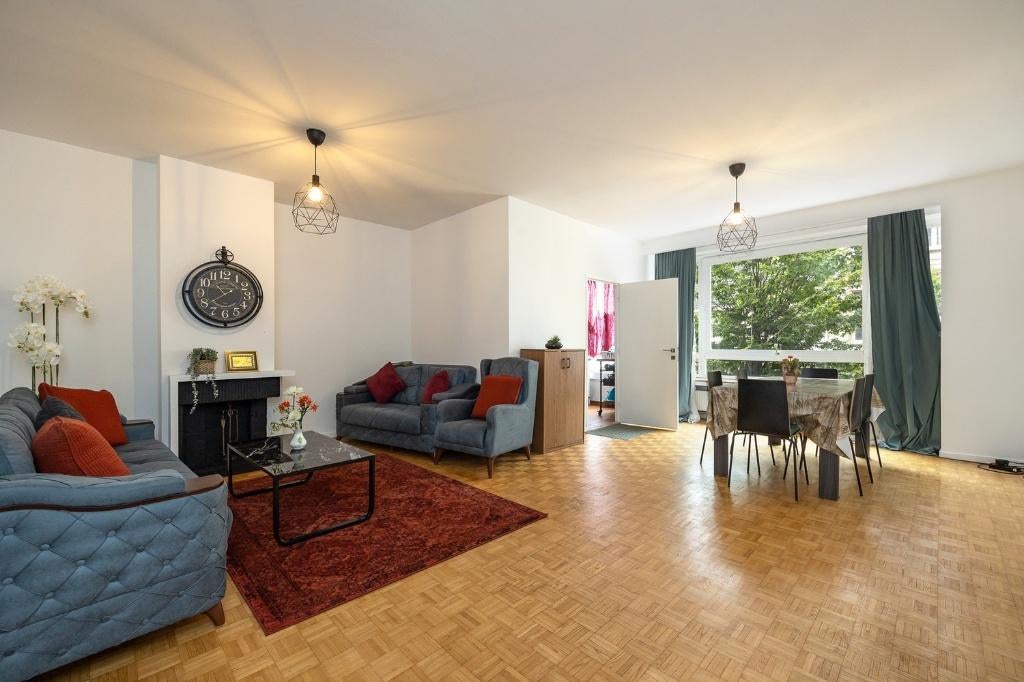Ruim gerenoveerd appartement van 104 m² met terras 2 slpk, Immo, Antwerpen, Antwerpen (stad), 2 kamers, Verkoop zonder makelaar