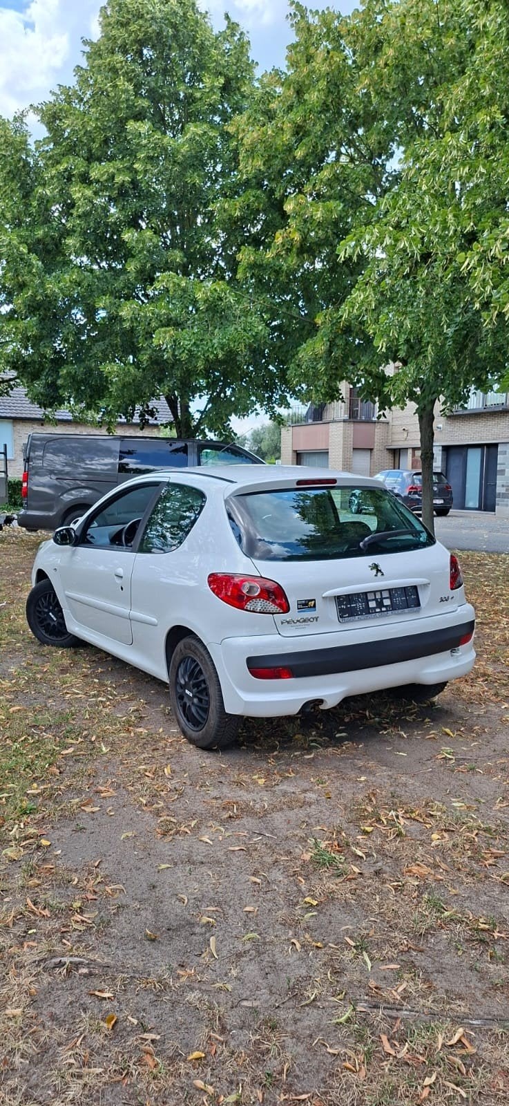 Gekeurd Voor Verkoop Peugeot 206+ benzine 2012, Auto's, Peugeot, Bedrijf, Radio, Te koop, Benzine