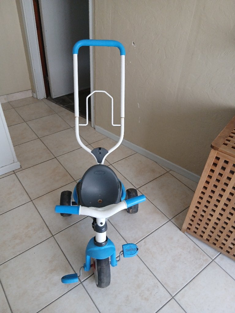 Tricycle Smoby, Enlèvement, Utilisé, Tige de poussée