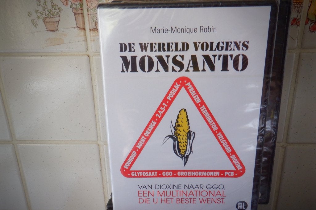 DVD De Wereld Volgens Monsanto.SEALED !(Marie-Monique Robin), CD & DVD, DVD | Documentaires & Films pédagogiques, Tous les âges