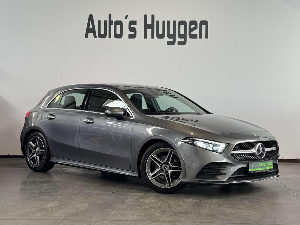 Mercedes-Benz A-Klasse 180 AMG-Line AUTOMAAT (bj 2020), Auto's, Mercedes-Benz, Gebruikt, 4 cilinders, 136 pk, Alcantara